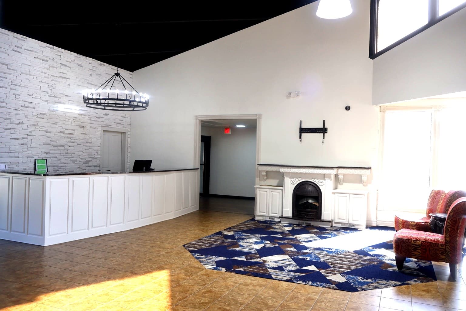 Lobby seating and reception